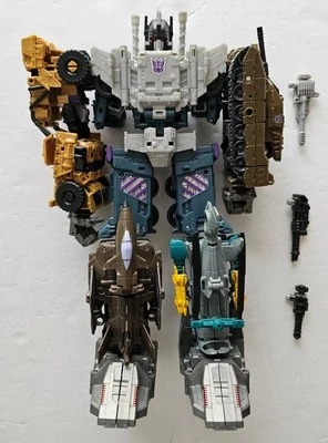 Loose Transformers Combiner Wars Combaticons Bruticus figure 3rd party upgrade - Image 1 of 4