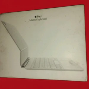 Apple Magic Keyboard iPad Air 11" M3 M2 5th 4th Gen A3339 – Brand New (BOX ONLY) - Picture 1 of 3