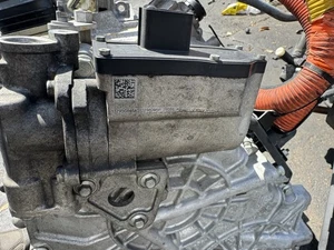 2013–2020 FORD FUSION C-Max HYBRID TRANSMISSION OIL PUMP DM5P-7B325-AB OEM - Foto 1 di 5