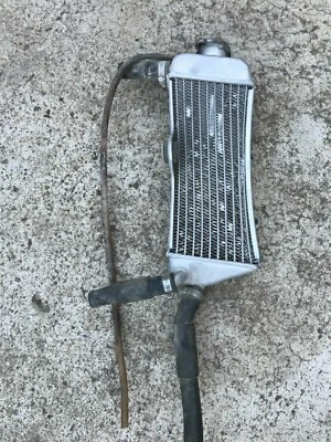 2003 03 Yamaha Yz125 Yz 125 lado derecho radiador llenado mangueras de refrigeración Foto 1 de 4