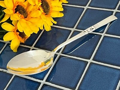 Cazuela cuchara bayas Oneida Community plateada Morning Star 1948 Foto 1 de 4