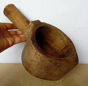 Primitive Carved Wood Antique Handled Bowl - Picture 1 of 6
