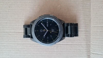 Samsung Galaxy Watch SM-R810 – 42mm Black Stainless Steel – Classic Bracelet Sty - Image 1 of 4