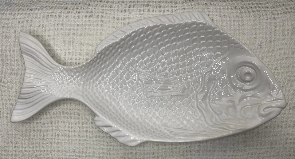 Bordallo Pinheiro Portugal Fisch Keramik Teller 27,5x14,5x3,5cm weiß - Bild 1 von 4