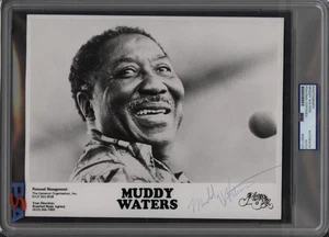 MUDDY WATERS Chicago Blues Legend Signed Autograph Photo 8 x 10 PSA - d. 1983 - Picture 1 of 2