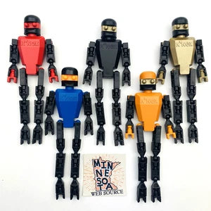 5 Knex Action Figures - Blue Red Gold Black Robot People Men K'nex Parts - Picture 1 of 3