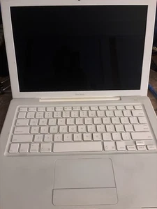 Par de Laptop Apple MacBook 13.3" Blanca 2006 A1181 Contraseña Olvidé Pantalla Intacta - Imagen 1 de 7