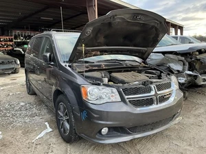 Passenger Right Front Knee Fits 12-17 CARAVAN 4772741 - Picture 1 of 12