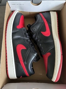 Nike Air Jordan 1 Low “Bred” Red White Black DC0774-061 Women’s 7 - Picture 1 of 5