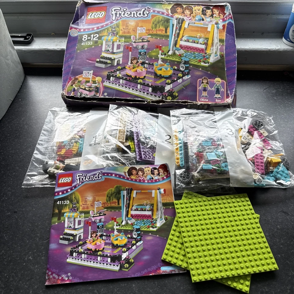 LEGO FRIENDS: Amusement Park Bumper Cars (41133) - Image 1 of 1