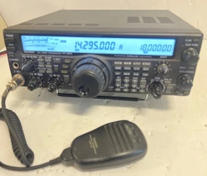 YAESU FT-847 HF/50/144/430MHz All Mode 100W Ham Tranceiver Works Great Mars Mod - Zdjęcie 1 z 22