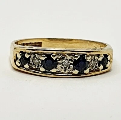 Anillo meñique 375 de oro amarillo de media eternidad de diamantes y zafiros de 9 quilates y 7 piedras talla J Foto 1 de 4