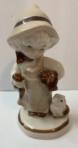 Estatuilla de niño con delantal bronceado y sombrero - Verduras - Gato - Porcelana vintage - Imagen 1 de 13