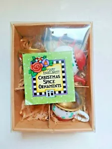 Mary Engelbreit Christmas Spice Teacup Ornaments Set of 3 ME Teapot 2 cups 1995 - Picture 1 of 6