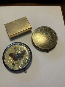 Vintage 1950s Cosmetic Makeup Powder Mirror Compacts Lot of 3 Brass-Gold Finish - Picture 1 of 7