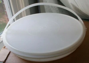 Vintage Tupperware geteilt Serviertablett weiß 12" breit mit Deckel 6 Abschnitte - Bild 1 von 12