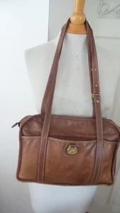VTG BRAHMIN Brown Leather Shoulder Bag Zipper Closure ADJUSTABLE STRAPS POCKETS - Picture 1 of 12