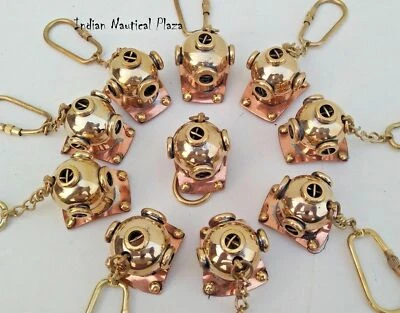 Hermoso Mini Casco de Buzo de Latón Antiguo Casco Marca Marina de los Estados Unidos Llavero LOTE10 Foto 1 de 4