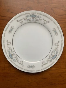Fine Porcelain China Diane Japan 6 1/4" Bread Plate Excellent Condition - Picture 1 of 2