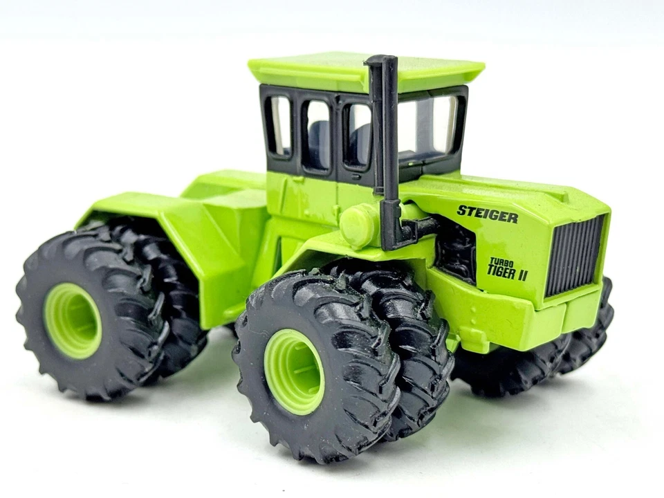 1/64 Case Ih Steiger Turbo Tiger II 4Wd Tractor With Duals - Image 1 of 1