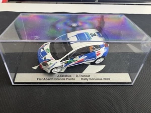 1:43 J.Tarabus - D.Trunkat, Fiat Abarth Grande Punto S2000, Rally di Boemia 2008 - Foto 1 di 5