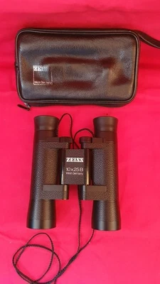 Vintage Zeiss 10x25B West Germany binoculars - Image 1 of 4