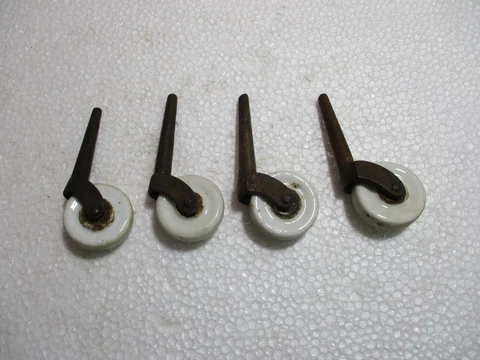 4 Antique/Vintage Porcelain Casters Wheels Furniture Rollers Lot 5E Cover