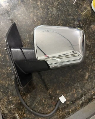 08-15 ESPEJO RETROVISOR PUERTA LADO CONDUCTOR IZQUIERDO NISSAN ARMADA OEM Foto 1 de 4