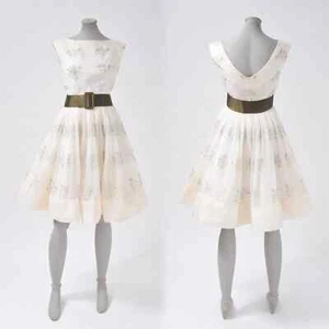 True Vintage 1950s White Floral Embroidered Silk Organza Prom Wedding Dress (S) - Picture 1 of 5