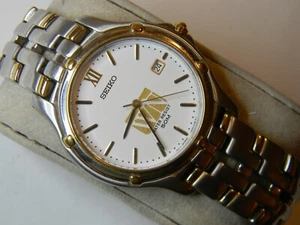 FINE VINTAGE SEIKO 7N32 GOLD STAINLESS QUARTZ MENS WATCH - NEW BATTERY - RUNS - Picture 1 of 12