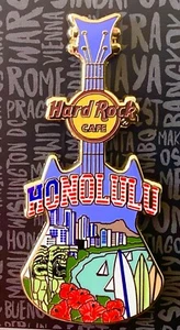 Prendedor de guitarra Hard Rock Café Honolulu Country Colors City Tee 2020 - Imagen 1 de 1