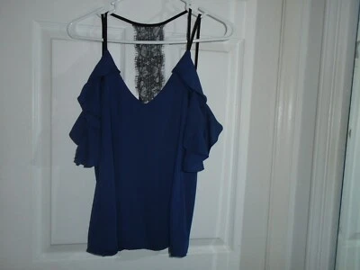 19 Cooper Blue Lace Trimmed Cold Shoulder Top Size Medium Foto 1 de 2