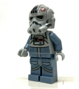 AT-AT Driver - Dark Red Imperial Logo 75298, 75288 Star Wars LEGO Minifigure - Picture 1 of 2