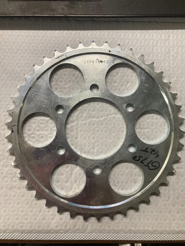 Suzuki GT 750 1973-1977 JT Rear Sprocket 42T, 530, JTR816.42 - Image 1 of 1