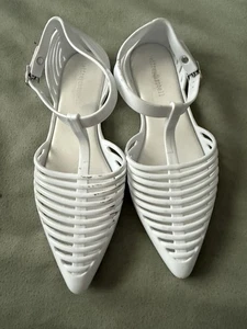 Sandali Jeffrey Campbell cigolanti bianchi gelatina piatti TStrap 9 - Foto 1 di 6