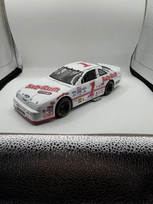 Jeff Gordon #1 Baby Ruth 1992 Ford Thunderbird edição limitada 1:24 Stock Car - Imagem 1 de 4
