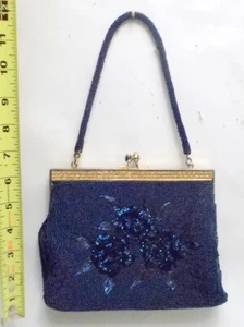 BOLSO MONEDERO VINTAGE CON CUENTAS Micro Cuentas con APLIQUE DE SUPERPOSICIÓN FLORAL CON CUENTAS - Imagen 1 de 11