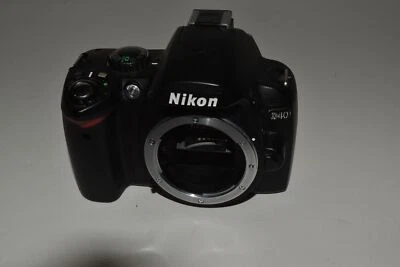 NIKON D40 DIGITAL CAMERA 6.1MP w/ AF-S DX NIKKOR ED 18-55MM 1:3.5-5.6G II(KVX35) - Image 1 of 4