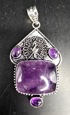 Colgante de pavo real hecho a mano de 3" con piedras preciosas de amatista 575 Foto 1 de 2