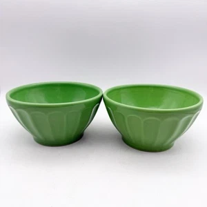 2 Anthropologie BISCUIT 5 1/2" Latte Bowls Green Portugal Soup Cereal - Picture 1 of 4