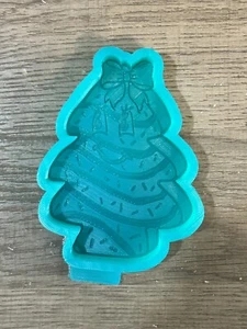 Christmas Tree Snack Silicone Freshie Mold - Picture 1 of 4