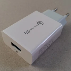 Schnellladegerät 18W Ladegerät 18W Netzteil USB A Charger Stecker QC3.0 Handy - Bild 1 von 9