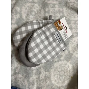 KitchenAid Set of 2 Mini Mitts beige white checkers Washable - Picture 1 of 8
