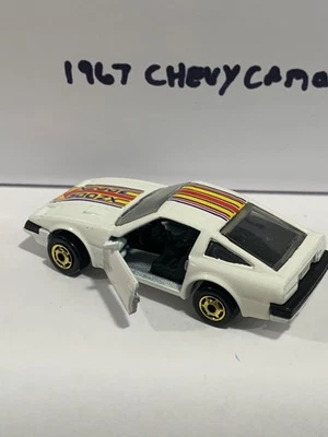 De colección Hot Wheels - Nissan 300 ZX 1984 Classic Gold Wheels. Foto 1 de 4