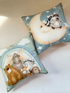 kleine Kuschelkissen Wendekissen Kissen für Kinder Tiere Waldtiere Elch Bär ua - Picture 1 of 9