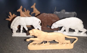 7 alte farbige Margarinefiguren Tiere Bär Känguru Zebra Eisbär Wildtiere - Bild 1 von 4
