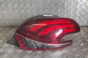 Feu arrière droit - PEUGEOT 208 I (1) Phase 2 - 9810430580 - Picture 1 of 5