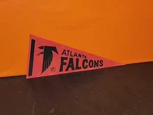 Vintage NFL Football Atlanta Falcons Miniature Mini Felt Pennant Flag ~ 12x5 - Picture 1 of 1