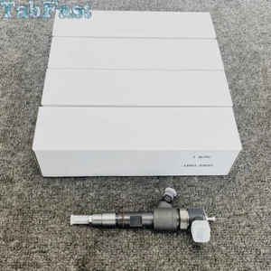 4X Fuel Injectors 1J801-53052 For Kubota V2403 D1803 Engine KX040-4 0445110777 - Picture 1 of 7