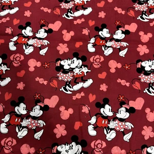 29" X 44" Disney Mickey and Minnie Love Valentines Hearts Red Cotton Fabric - Picture 1 of 3
